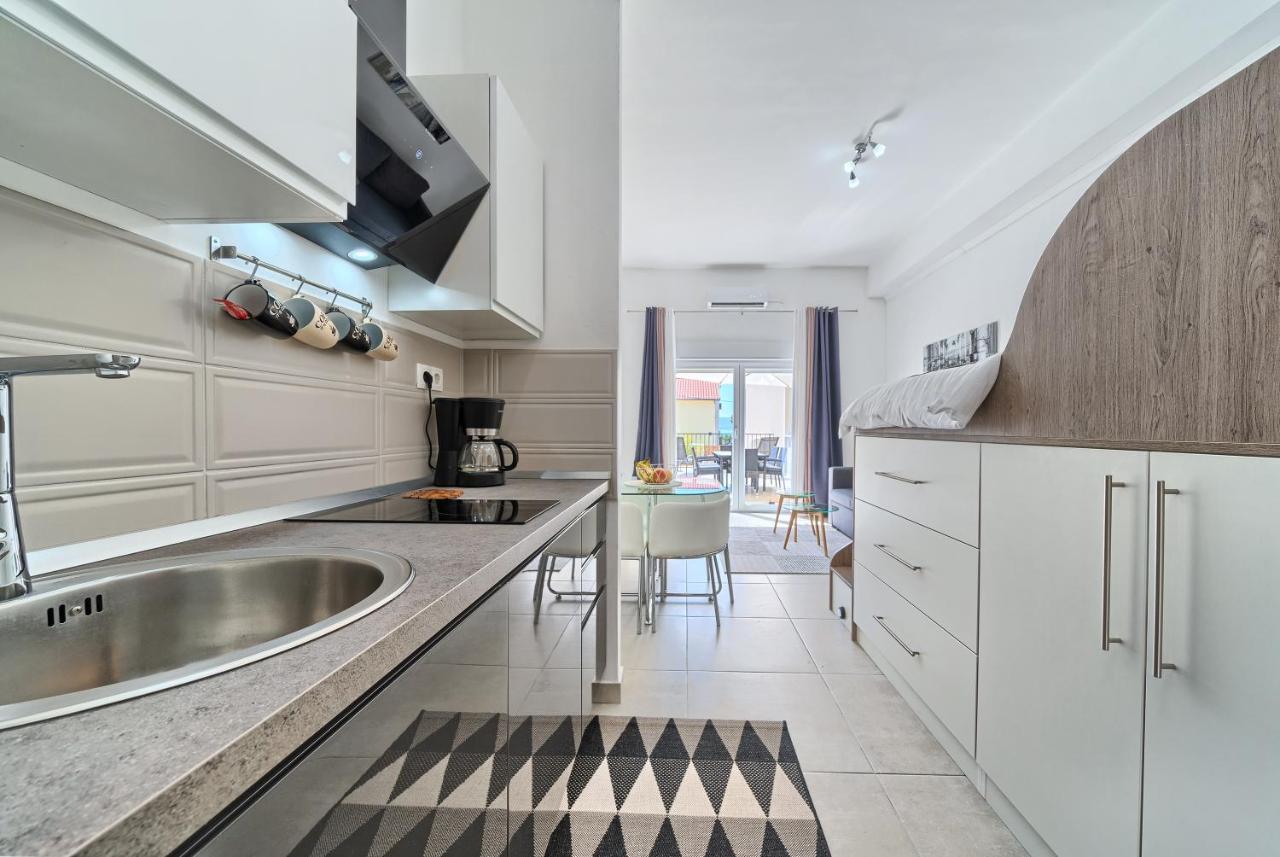 Terrace Apartment Danny Kastela Exterior photo